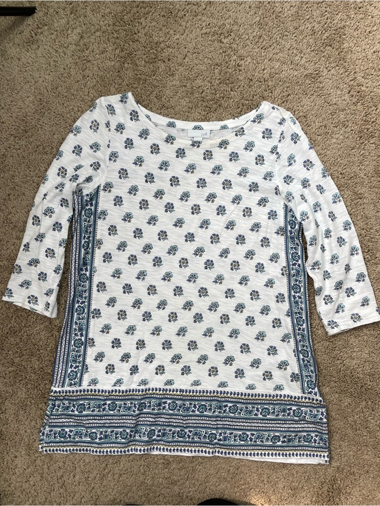 J. Jill Tops - J. Jill White Scoop Neck Top with Blue Floral Border‎